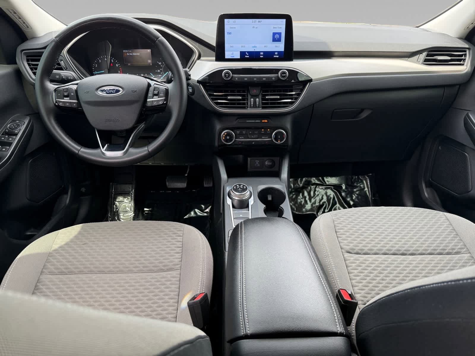 Used 2022 Ford Escape SE w/ Cold Weather Package FWD image 21