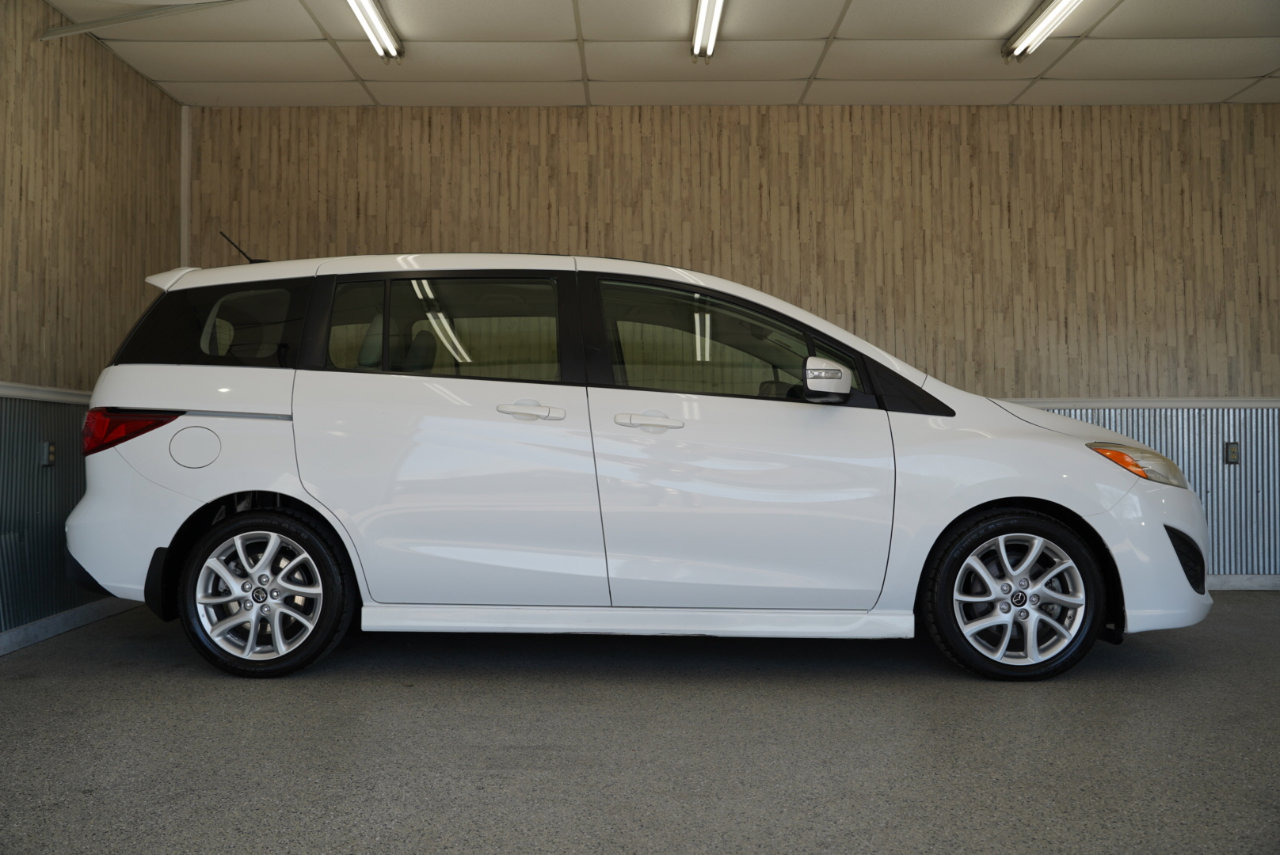 Used 2014 MAZDA MAZDA5 Grand Touring image 6