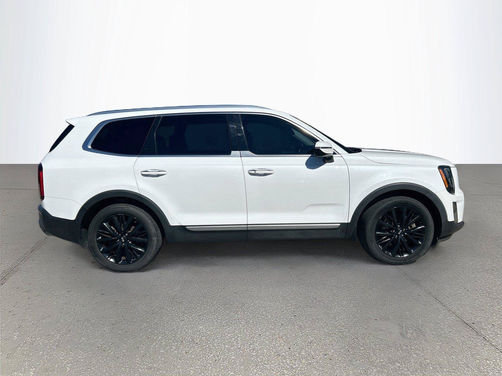 Used 2020 Kia Telluride SX FWD image 3