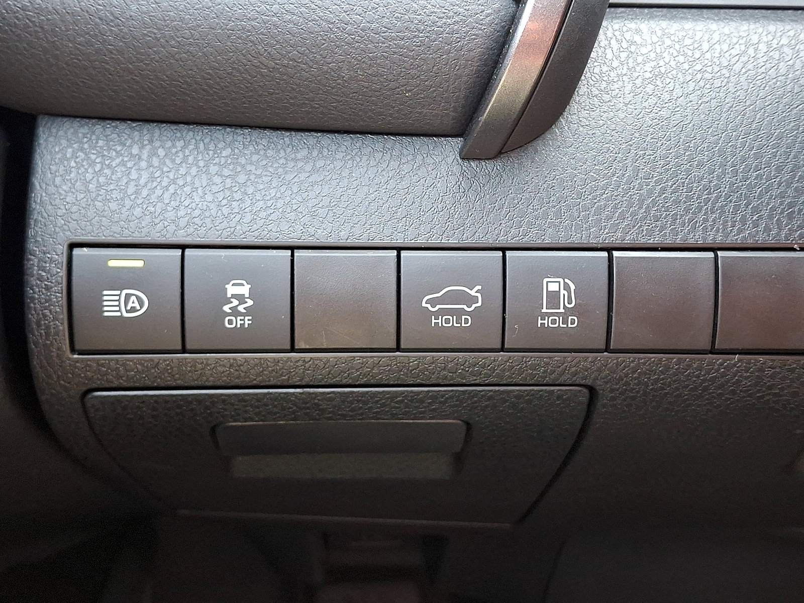 Used 2021 Toyota Camry SE FWD image 25