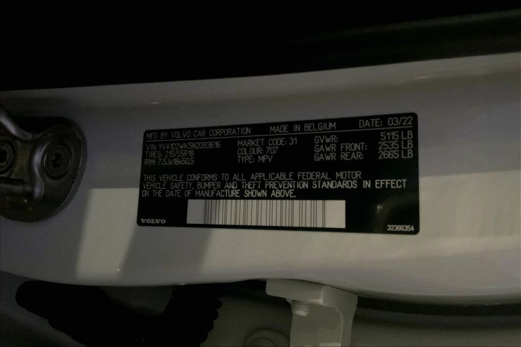 Used 2022 Volvo V60 T5 Cross Country image 34