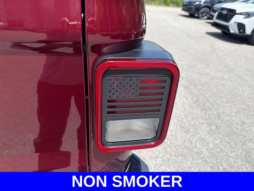 Used 2021 Jeep Gladiator Mojave w/ Cold Weather Group AWD/4WD image 22
