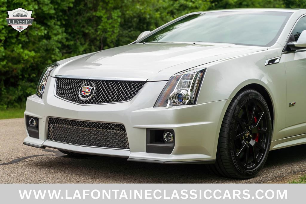 Used 2015 Cadillac CTS V RWD image 24