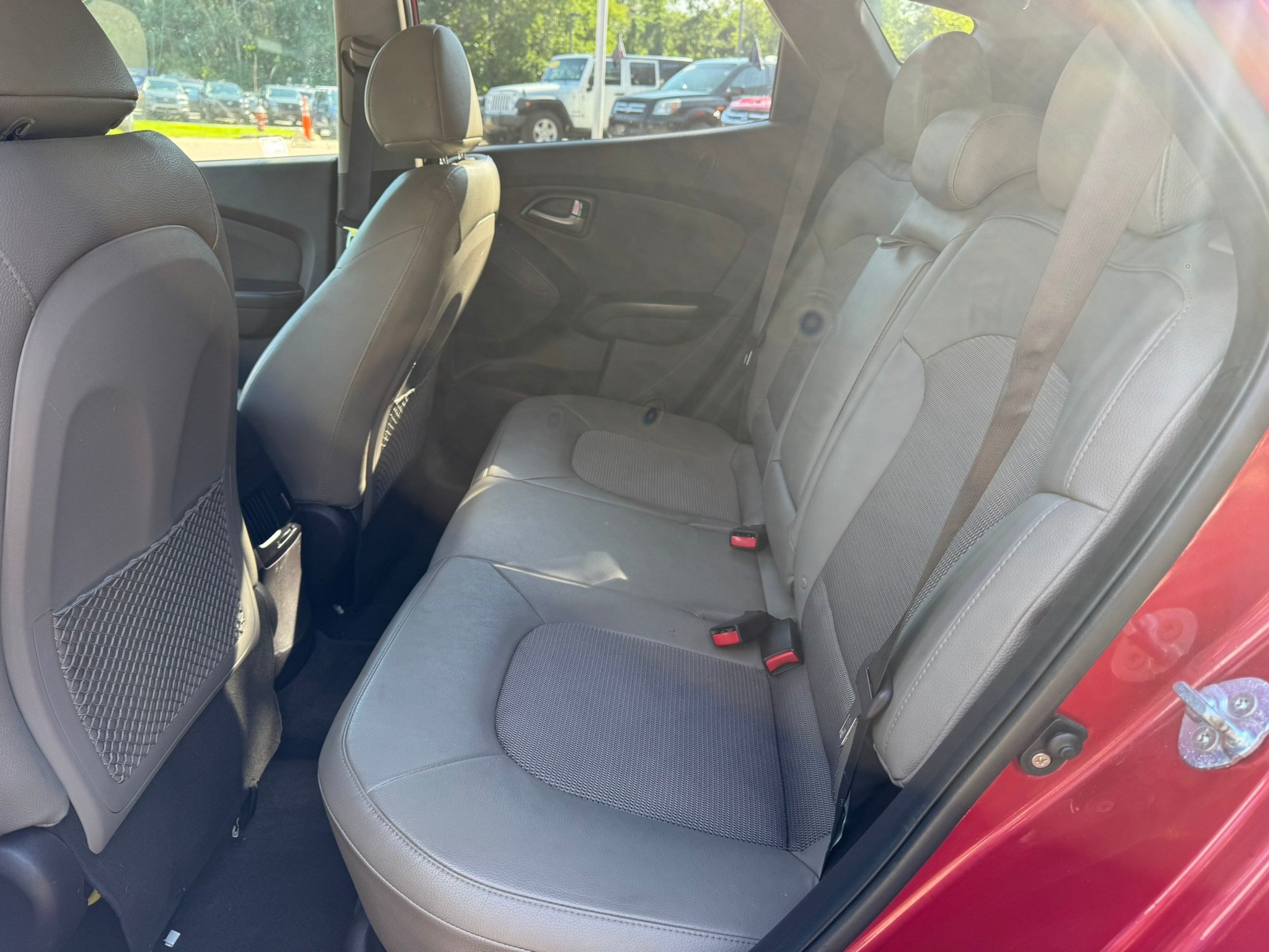 Used 2014 Hyundai Tucson SE FWD image 10