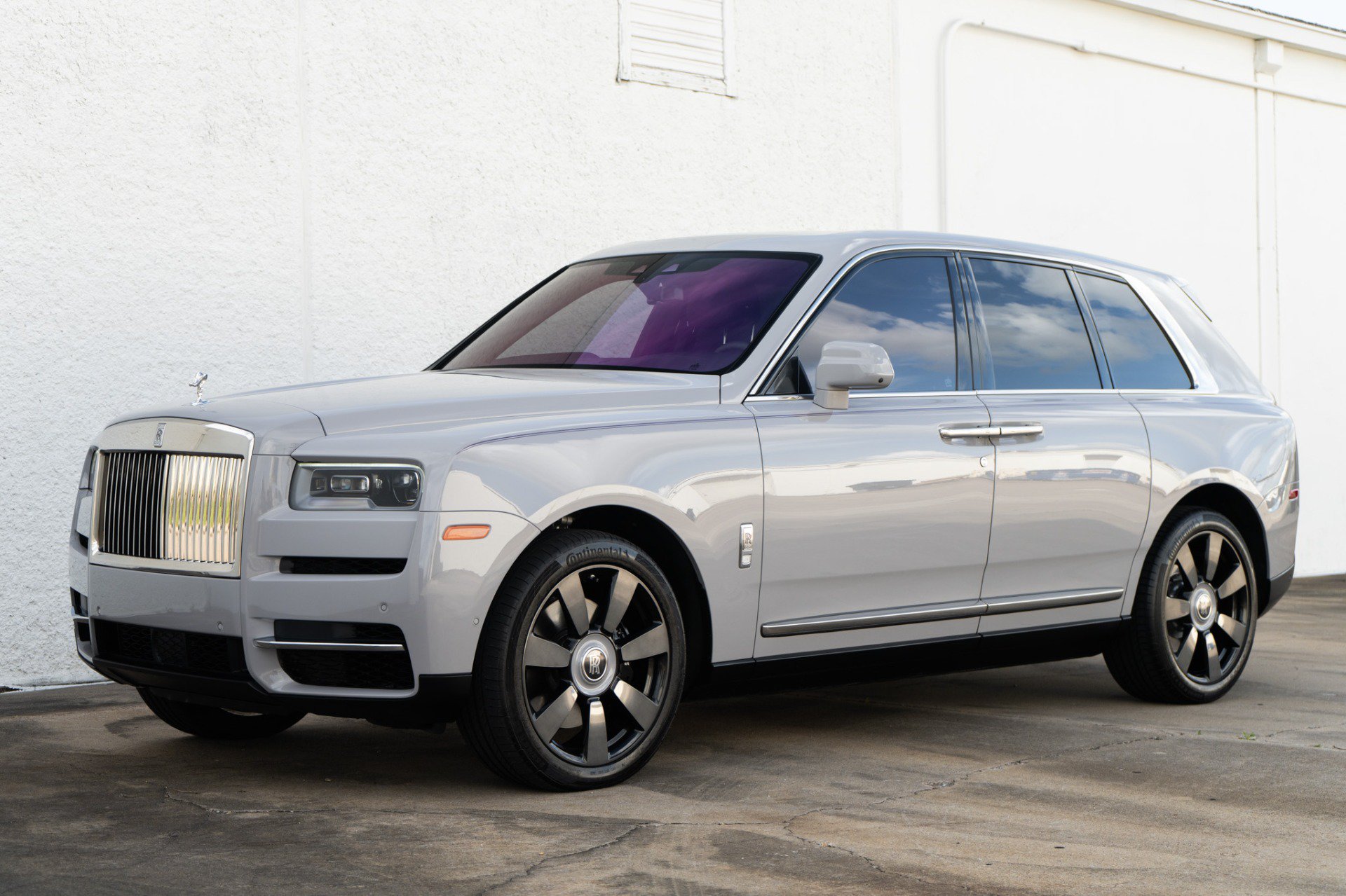 Used 2024 Rolls-Royce Cullinan AWD/4WD image 10