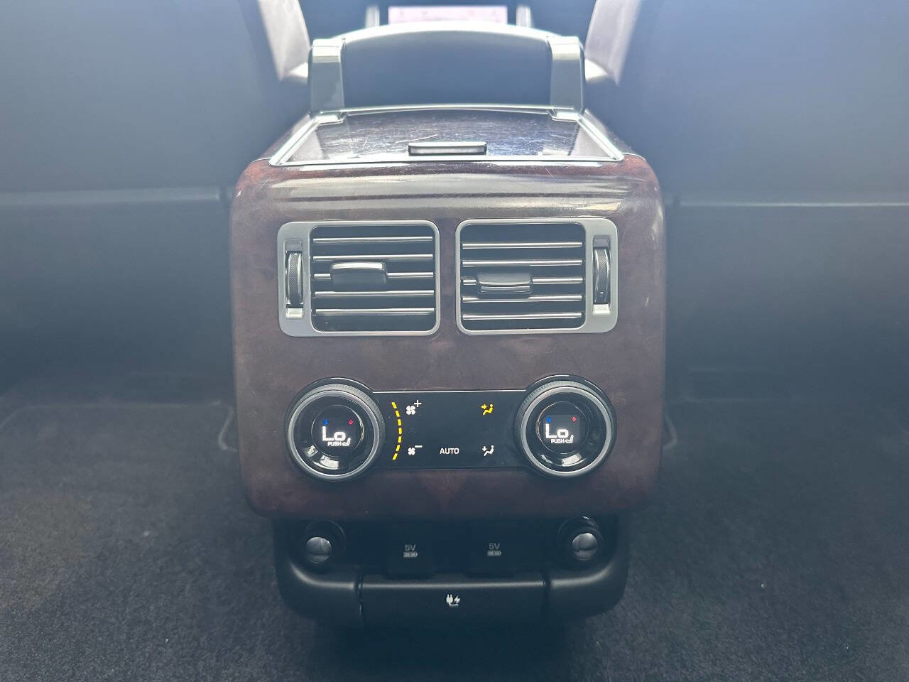 Used 2019 Land Rover Range Rover Long Wheelbase Supercharged image 68