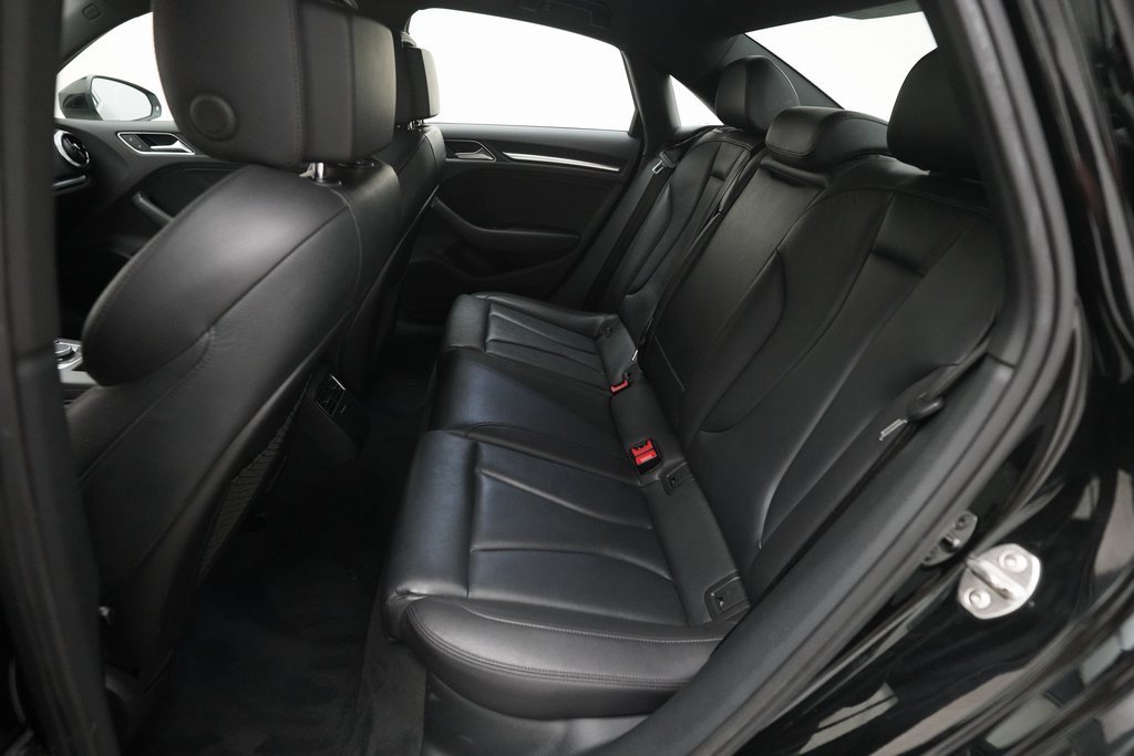 Used 2018 Audi A3 2.0T Premium Plus w/ Premium Plus Package image 32