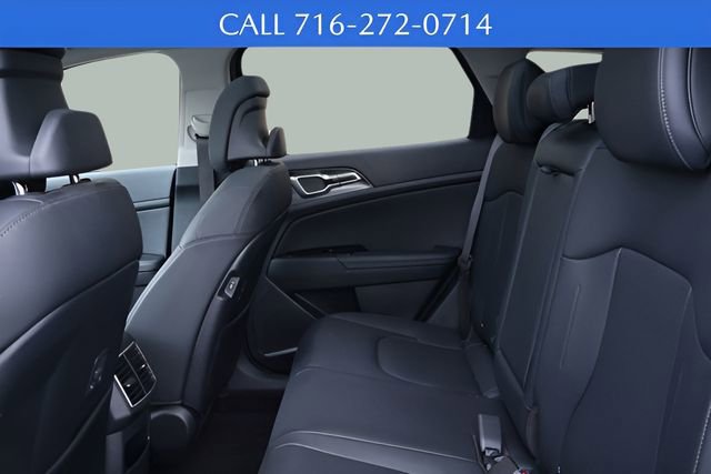 Used 2023 Kia Sportage EX w/ EX Premium Package image 16