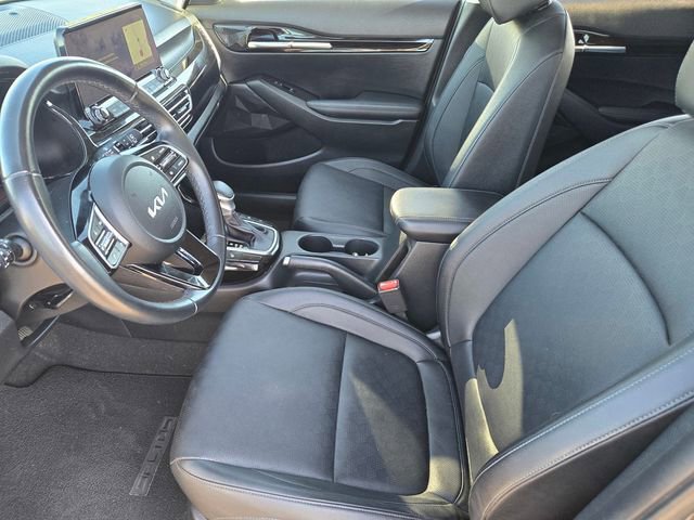 Used 2022 Kia Seltos EX image 19