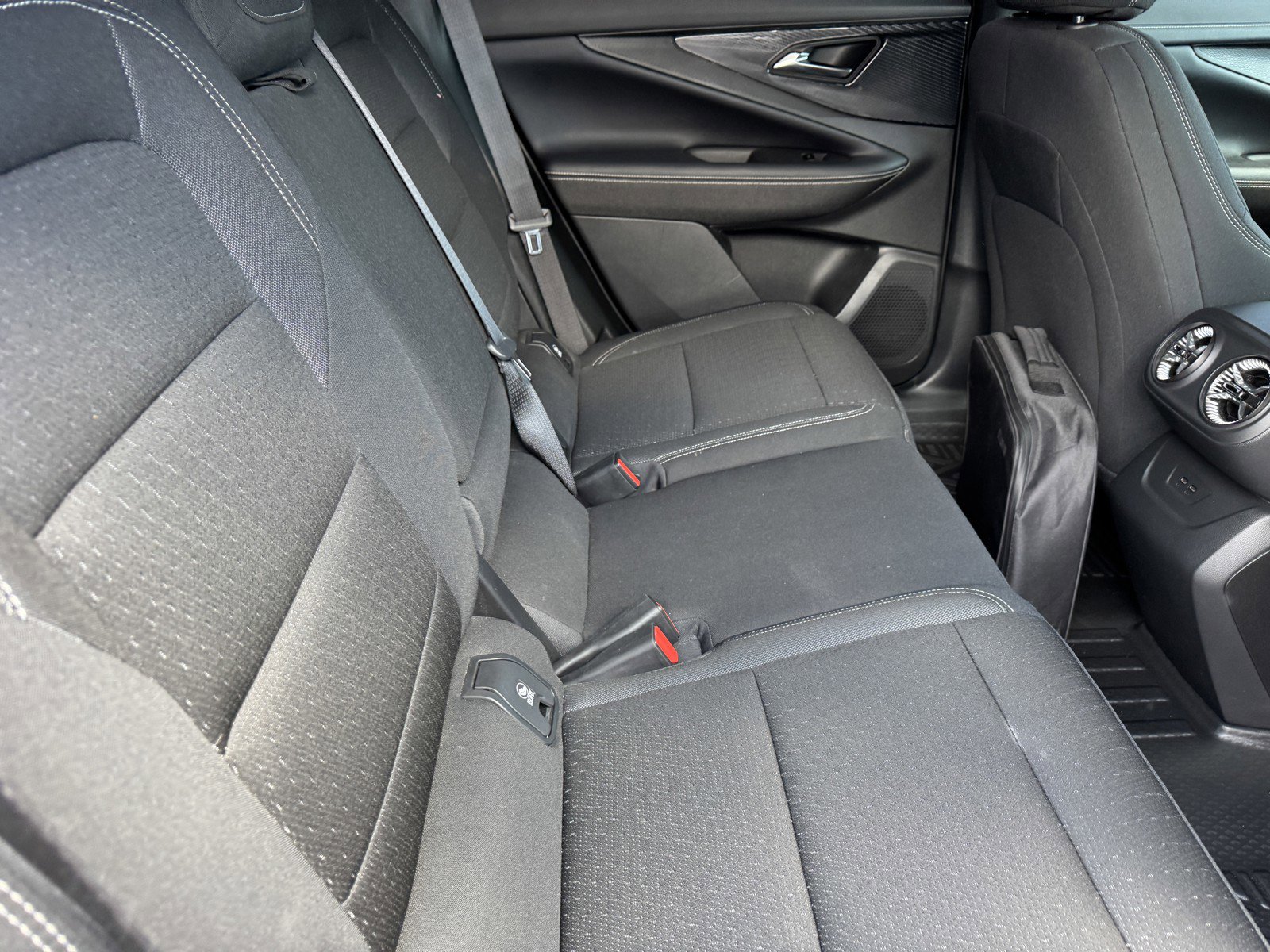 Used 2025 Chevrolet Blazer EV LT image 9