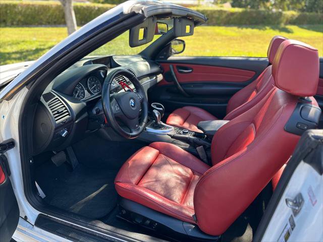 Used 2013 BMW 135i Convertible image 16