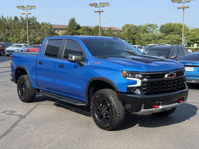 Used 2024 Chevrolet Silverado 1500 ZR2 AWD/4WD image 1