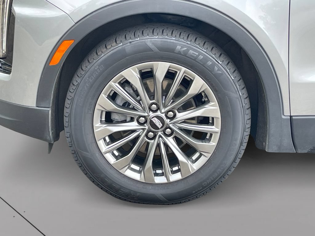 Certified 2024 Cadillac XT4 Premium Luxury w/ Cold Weather Package AWD/4WD image 9