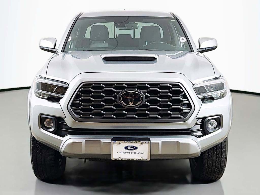 Used 2023 Toyota Tacoma TRD Sport image 9