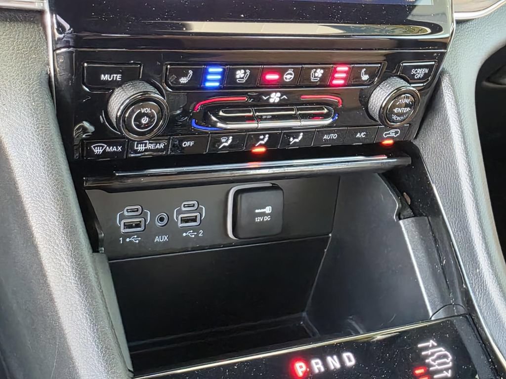 Used 2025 Jeep Grand Cherokee Summit AWD/4WD image 33