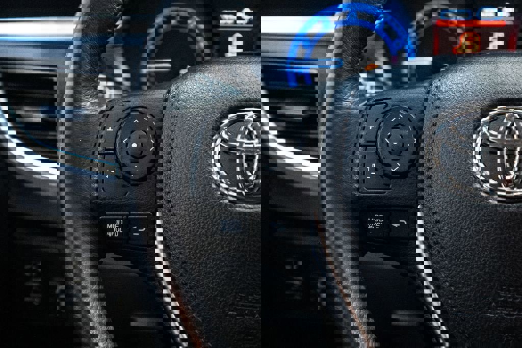 Used 2016 Toyota Corolla S image 26