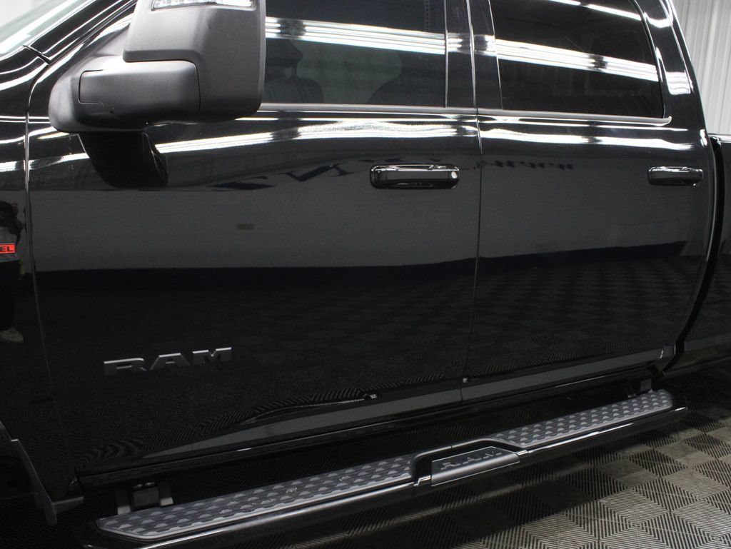 Used 2024 RAM 2500 Big Horn w/ Night Edition AWD/4WD image 45