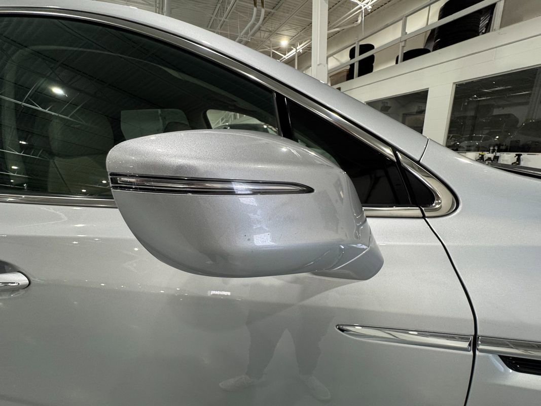 Used 2019 Buick Enclave Essence image 45