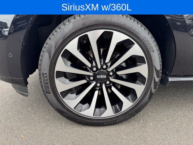 Certified 2023 Lincoln Navigator Reserve AWD/4WD image 9