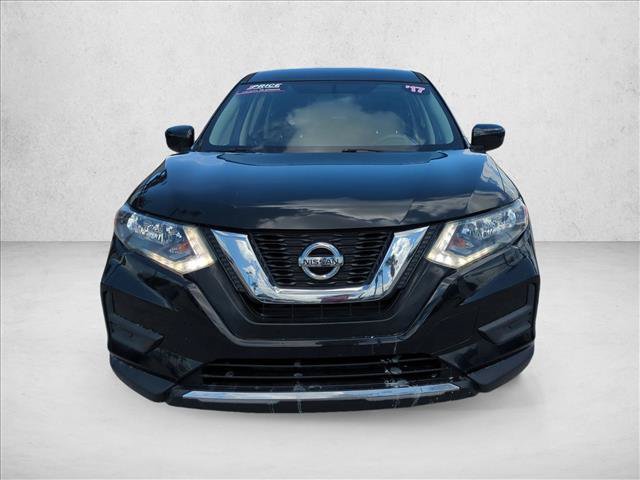 Used 2017 Nissan Rogue S FWD image 3