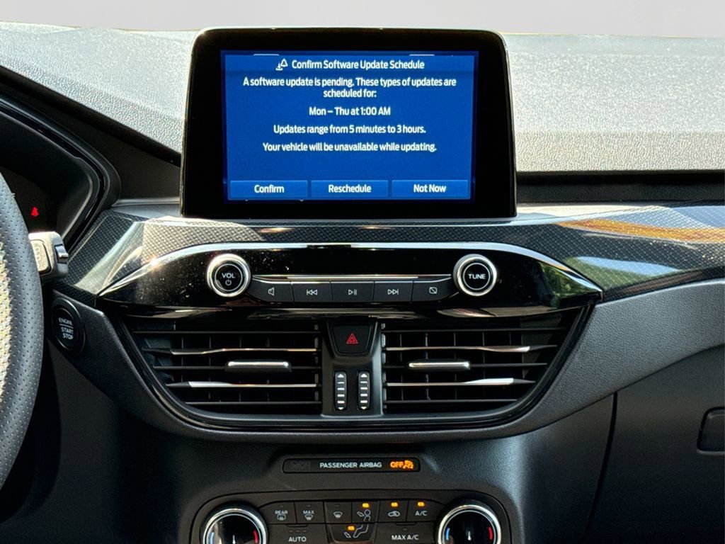 Used 2025 Ford Escape ST-Line image 20