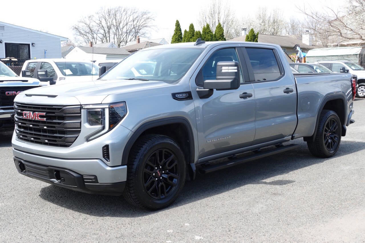 Used 2023 GMC Sierra 1500 Pro w/ Graphite Edition image 1