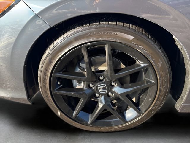 Used 2025 Honda Civic Sport image 9