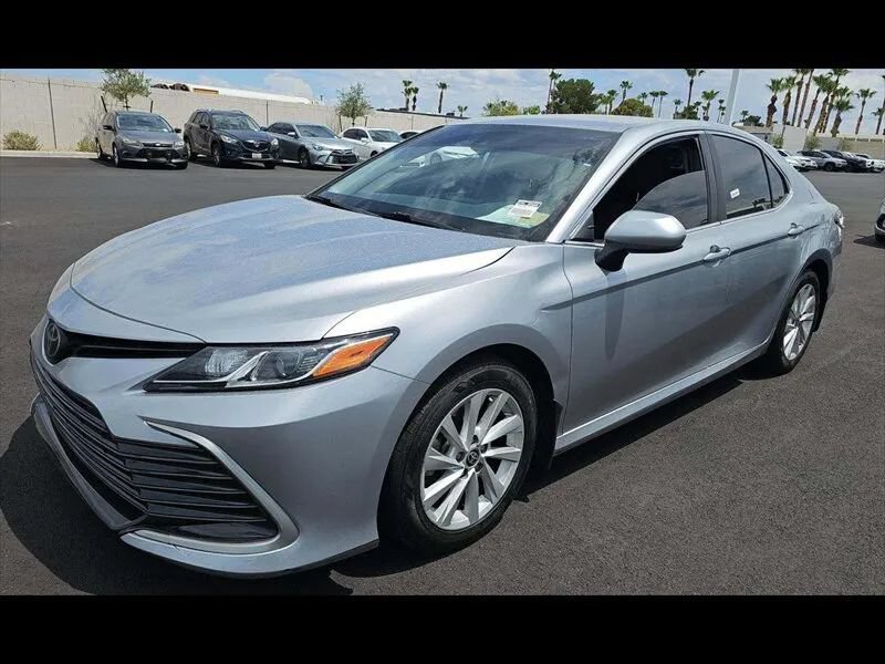 Used 2022 Toyota Camry LE w/ Carpet Mat Package (TMS)