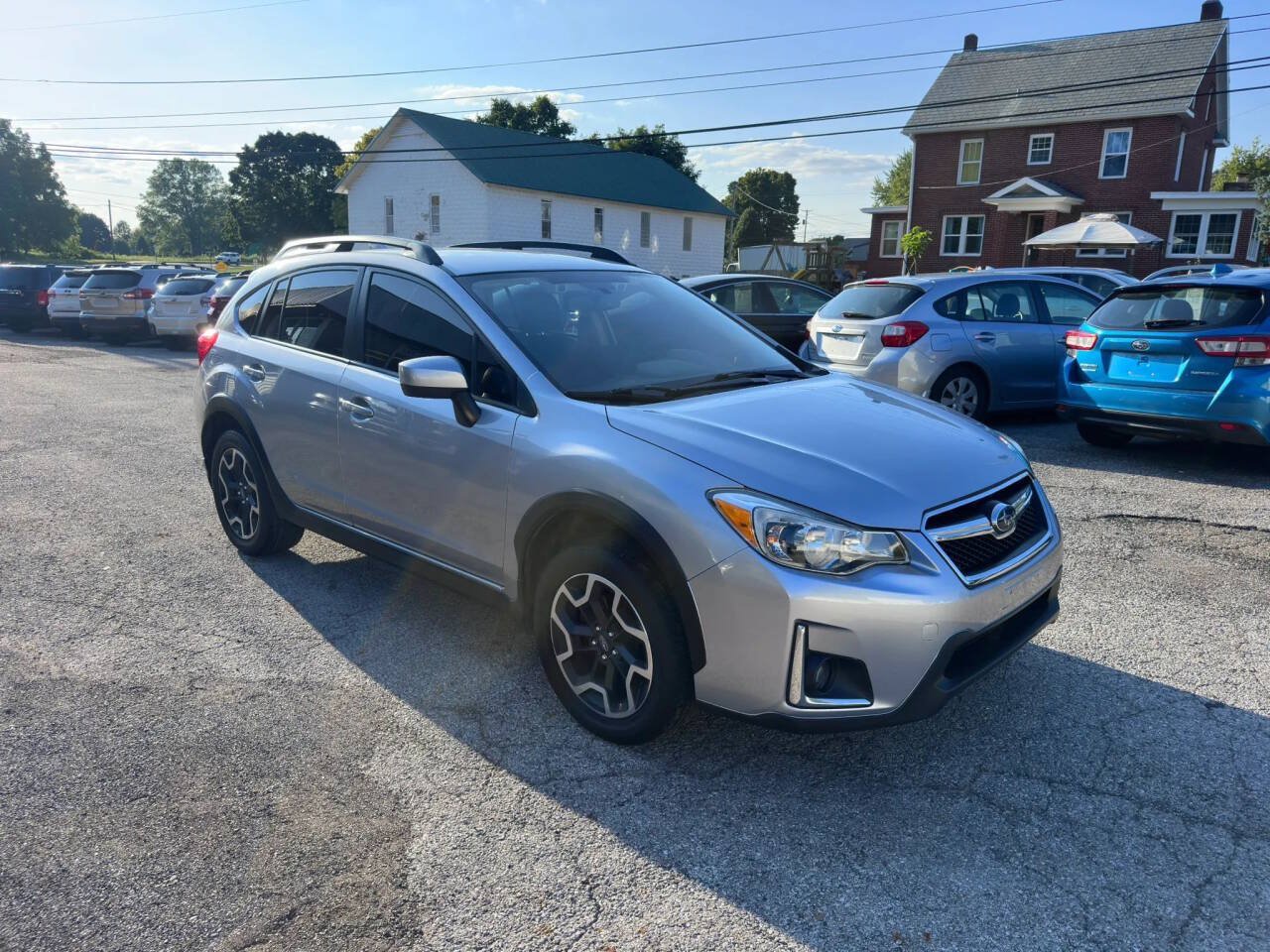 Used 2016 Subaru Crosstrek 2.0i Premium AWD/4WD image 3
