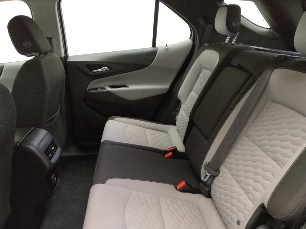 Used 2020 Chevrolet Equinox LS FWD image 18