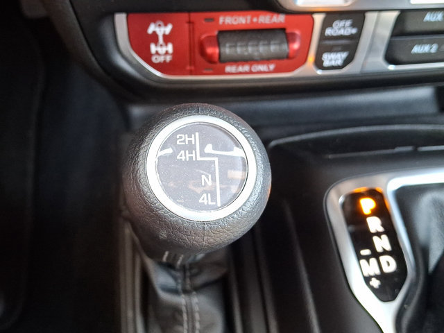 Used 2026 Jeep Gladiator Rubicon AWD/4WD image 25