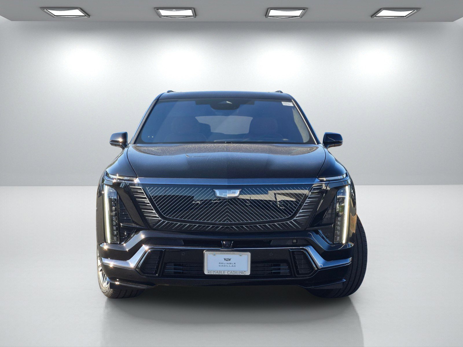 New 2026 Cadillac Vistiq Platinum image 2