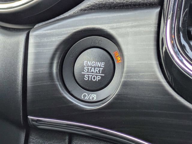 Used 2021 Jeep Grand Cherokee Limited image 27
