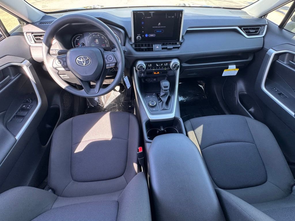 Used 2025 Toyota RAV4 LE image 27