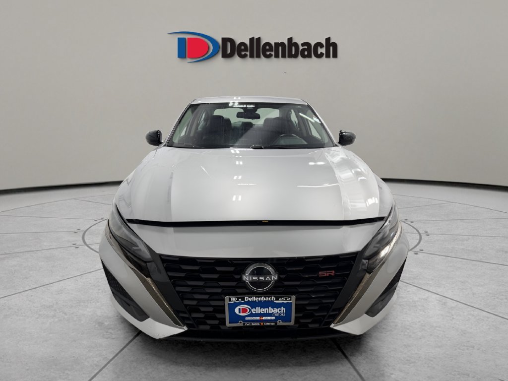 Used 2024 Nissan Altima 2.5 SR FWD image 12