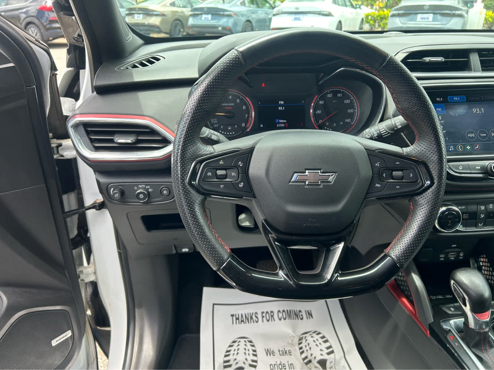 Used 2023 Chevrolet TrailBlazer RS w/ Technology Package FWD image 6