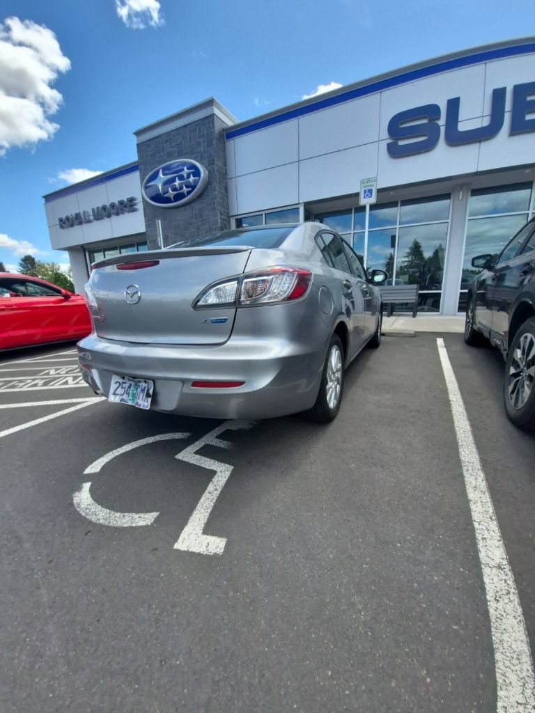 Used 2013 MAZDA MAZDA3 i Grand Touring FWD image 6