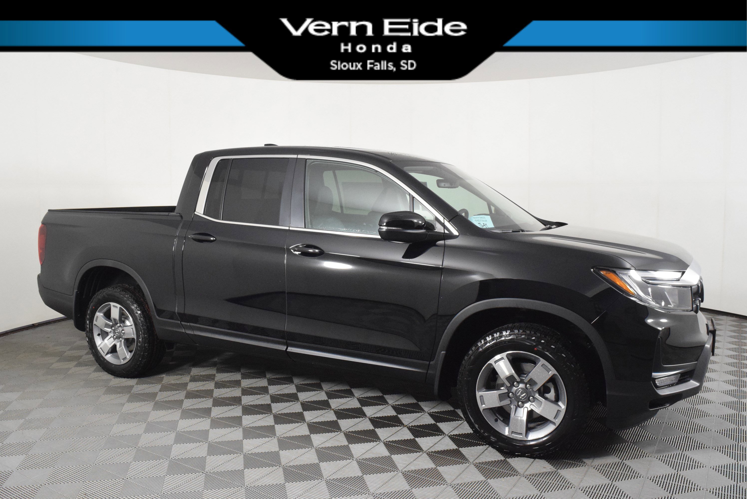 New 2026 Honda Ridgeline RTL