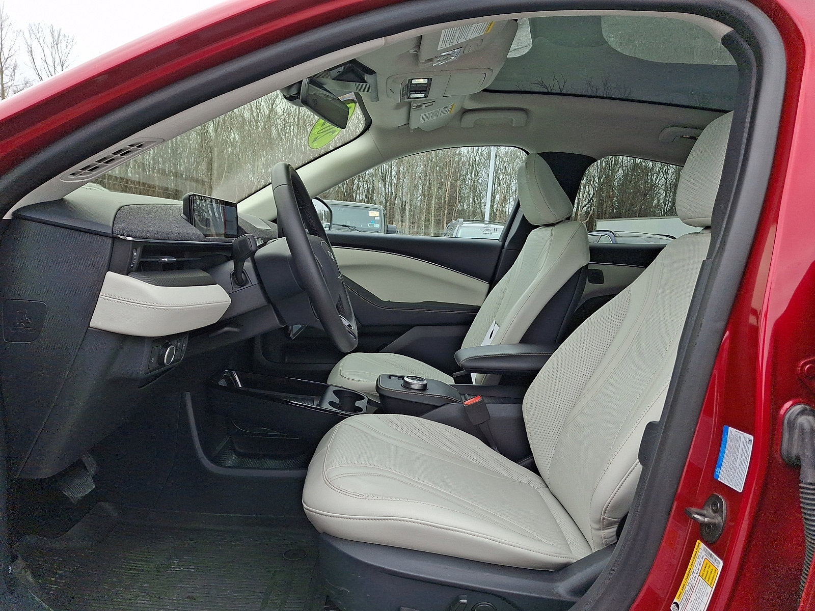 Used 2022 Ford Mustang Mach-E Premium AWD/4WD image 13