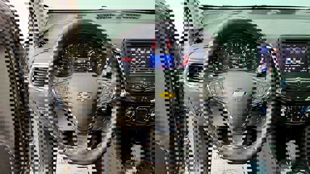 Used 2024 Chevrolet Equinox LT image 12