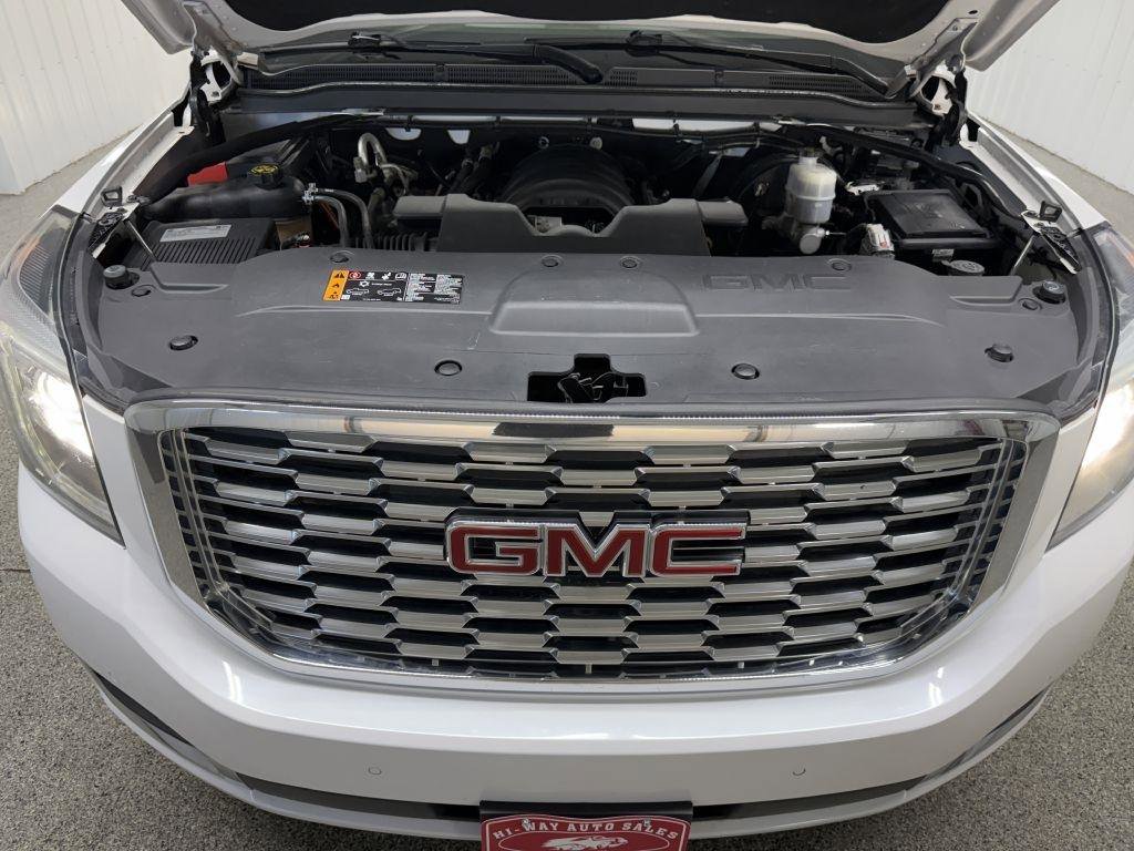 Used 2019 GMC Yukon XL Denali w/ Denali Ultimate Package image 50