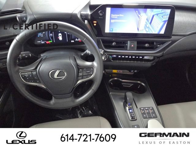 Used 2025 Lexus UX 300h 300h Premium image 17