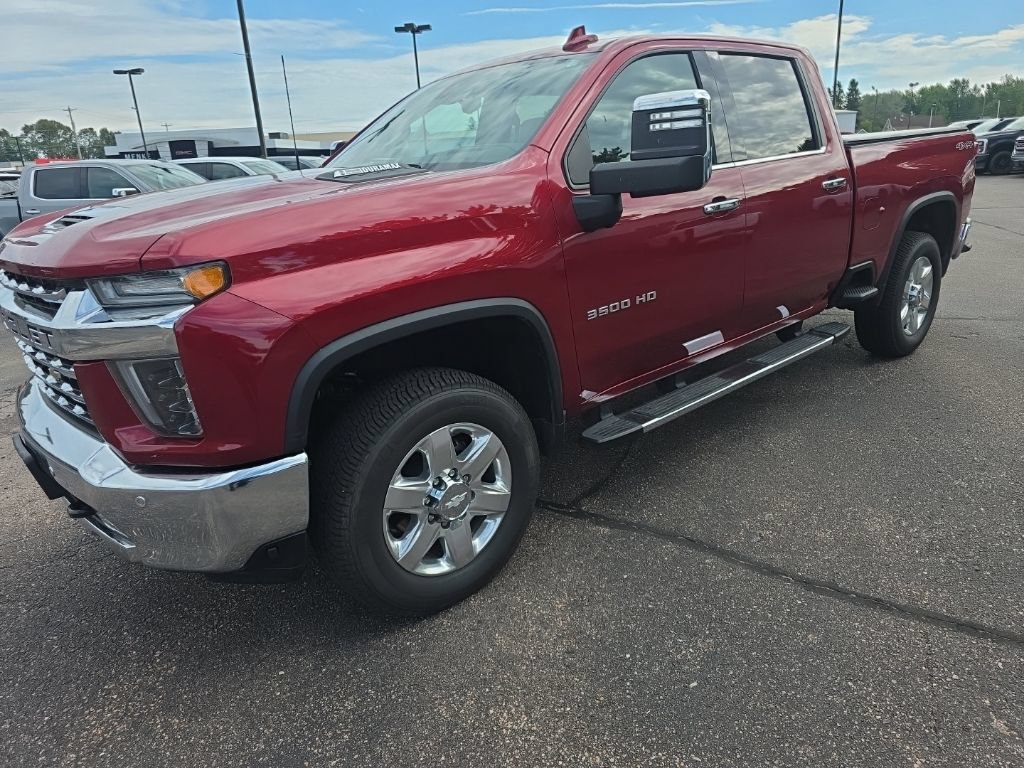 Used 2020 Chevrolet Silverado 3500 LTZ w/ LTZ Premium Package AWD/4WD video 2