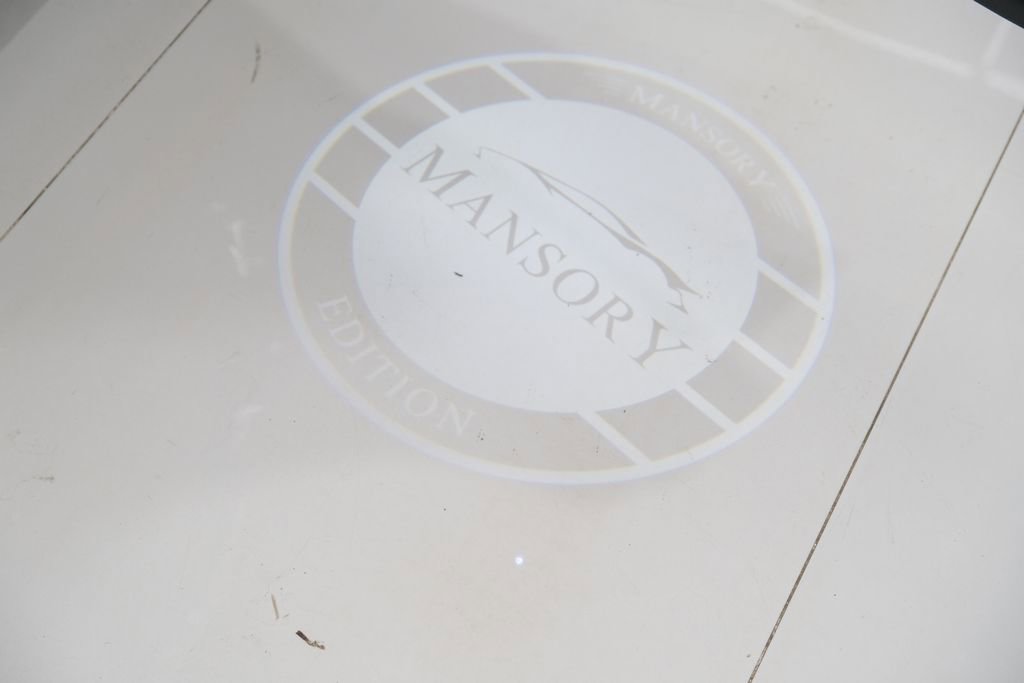 Used 2026 Land Rover Range Rover Long Wheelbase SE image 21