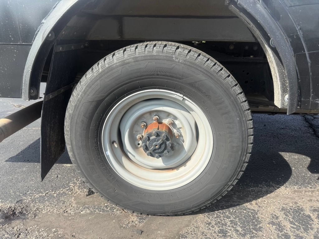Used 2024 Ford E-350 and Econoline 350 Super Duty w/ Power Windows & Locks Group RWD image 46