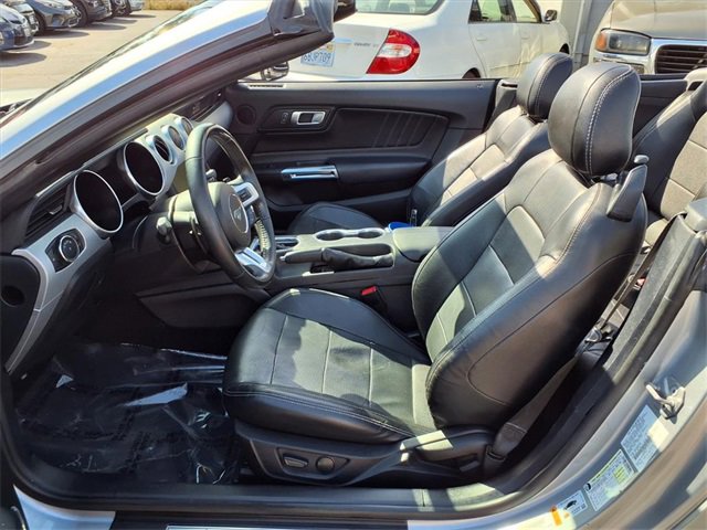 Used 2020 Ford Mustang GT Premium image 12