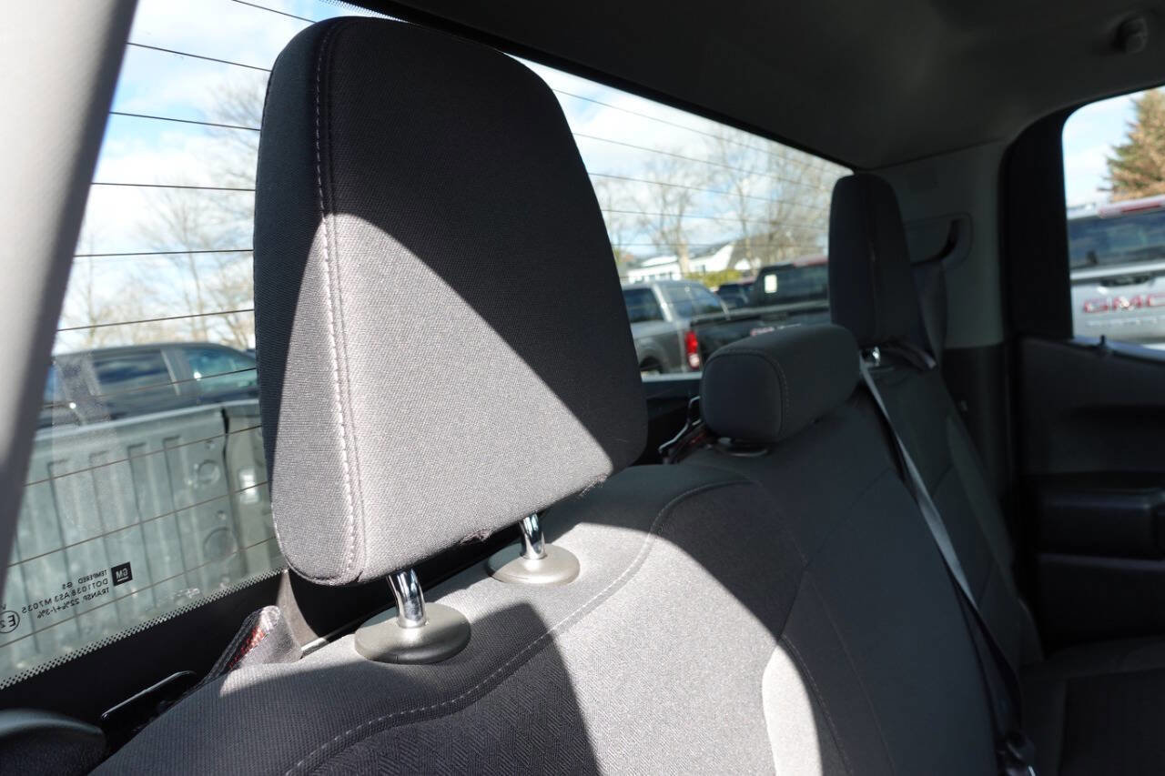 Used 2022 GMC Sierra 1500 Pro w/ Pro Value Package image 25