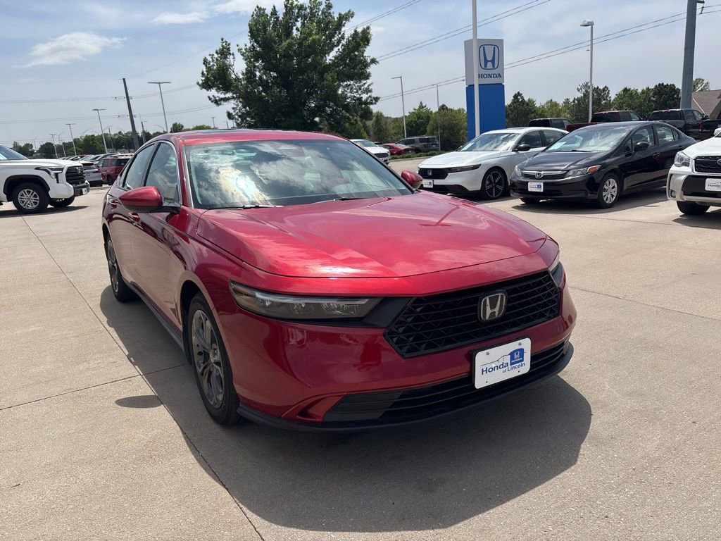 Used 2023 Honda Accord EX image 3