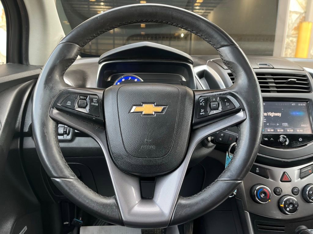 Used 2016 Chevrolet Trax LTZ image 24