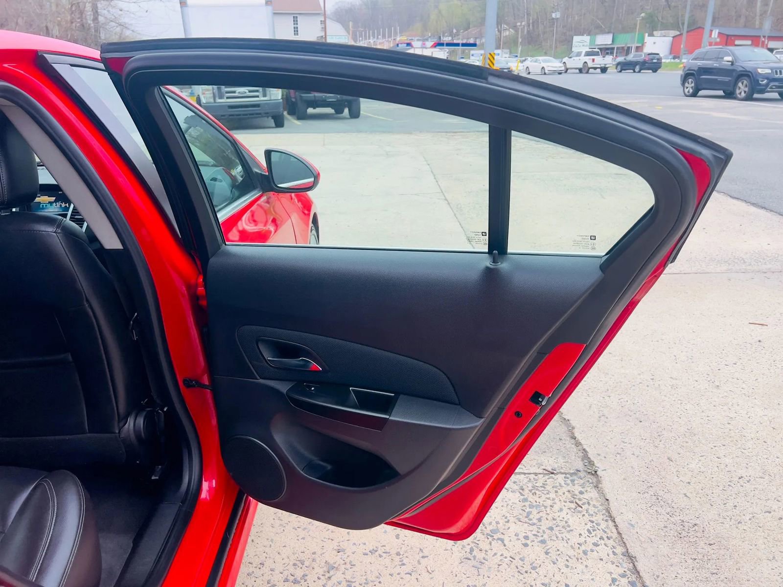 Used 2014 Chevrolet Cruze LTZ w/ RS Package FWD image 15